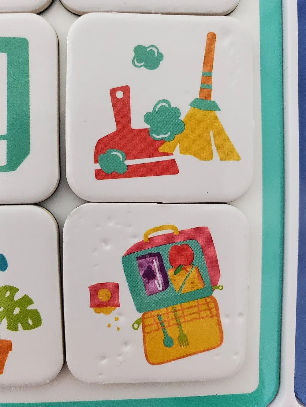 Lovevery Daily Helper Magnetic board